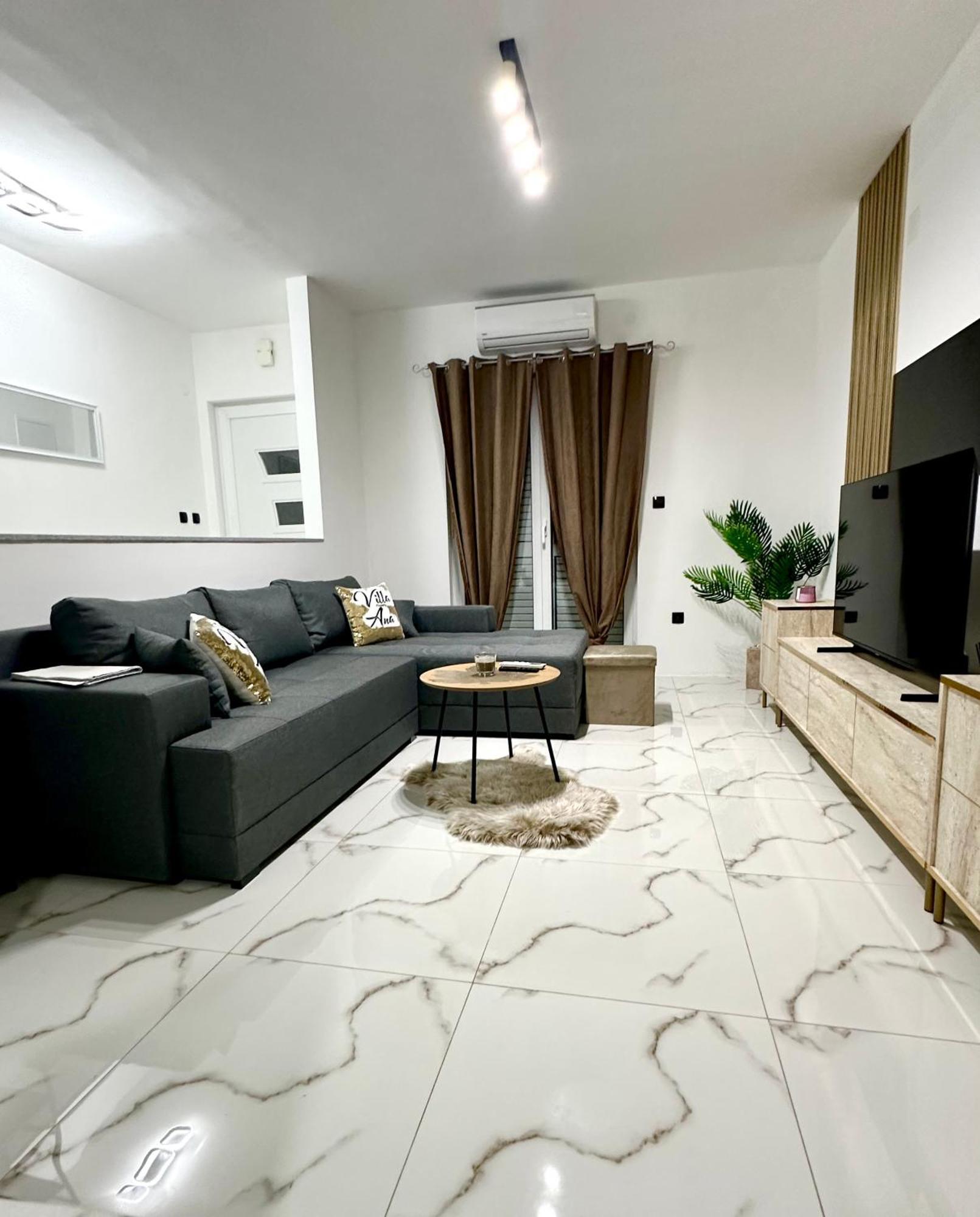 Villa Ana Kastel Sucurac Екстер'єр фото