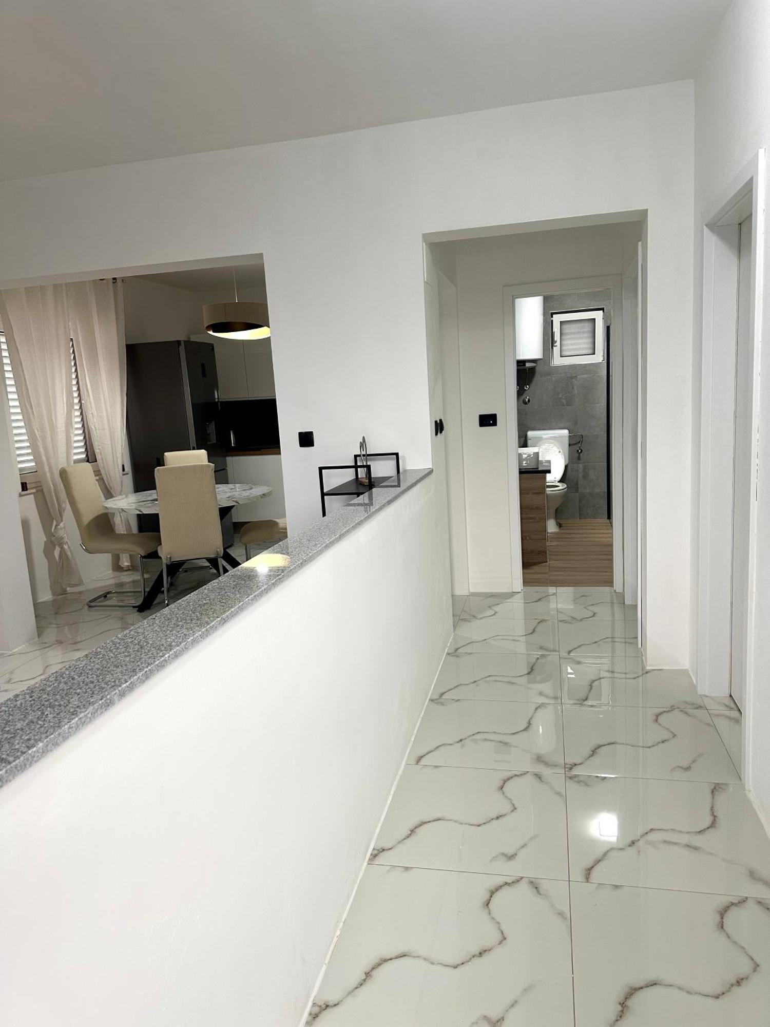 Villa Ana Kastel Sucurac Екстер'єр фото
